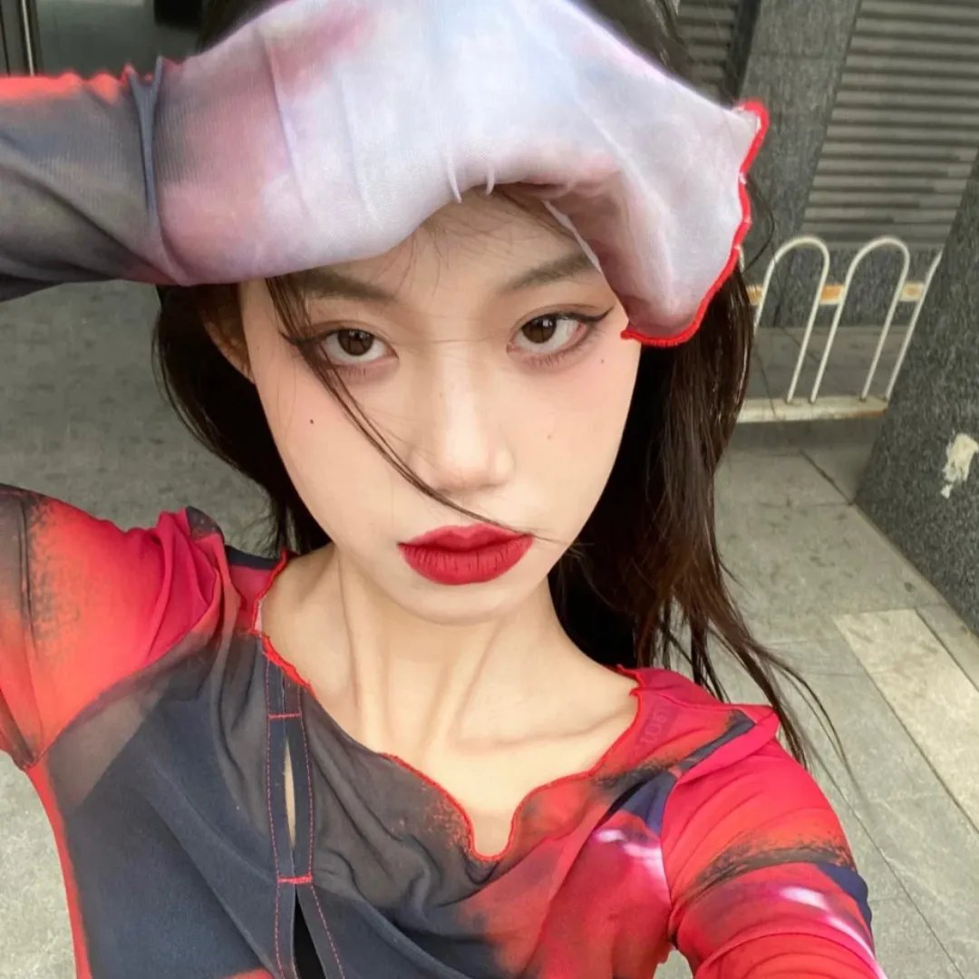 莫顿船长与蜘蛛女王